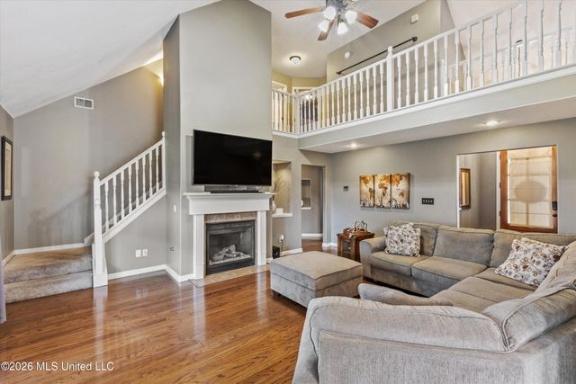 13233 Baskins Cove, Olive Branch, MS 38654