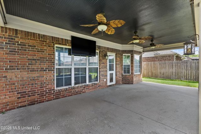 13233 Baskins Cove, Olive Branch, MS 38654