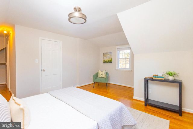 3601 FAIRCASTLE DR, Chevy Chase, MD 20815