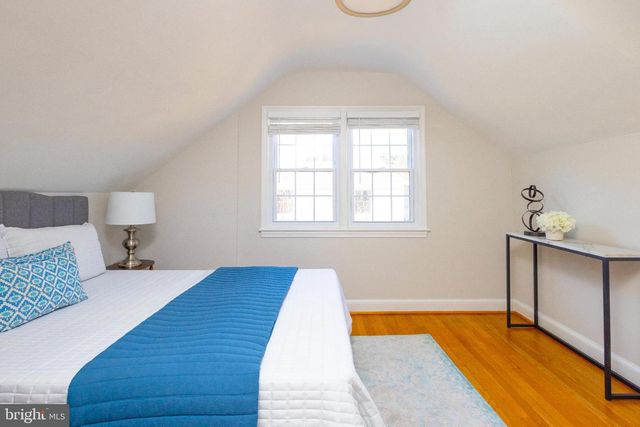 3601 FAIRCASTLE DR, Chevy Chase, MD 20815