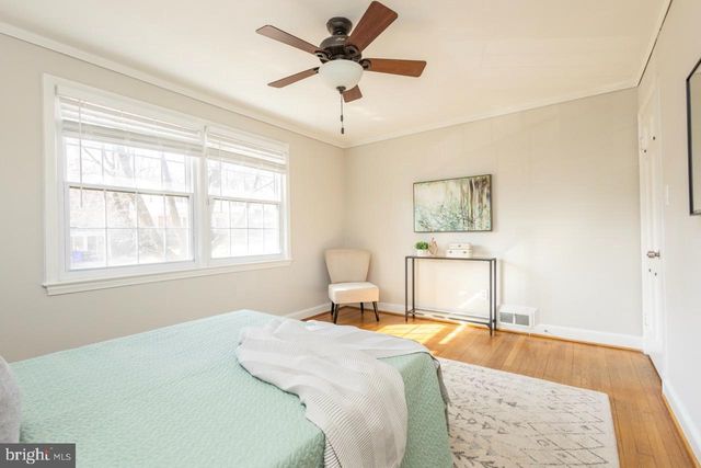 3601 FAIRCASTLE DR, Chevy Chase, MD 20815