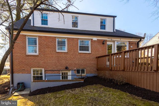 3601 FAIRCASTLE DR, Chevy Chase, MD 20815