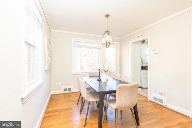 3601 FAIRCASTLE DR, Chevy Chase, MD 20815