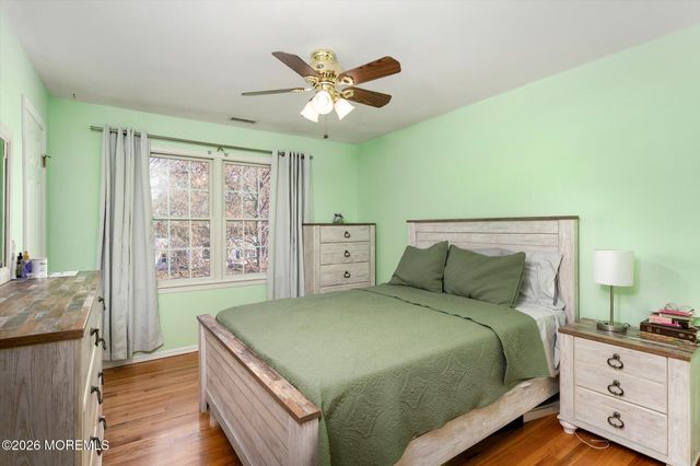 4 Twain Drive, Allentown, NJ 08501