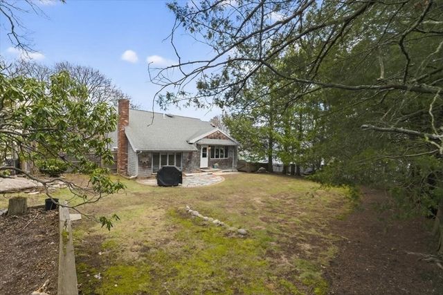 15 Norman St, Milton, MA 02186