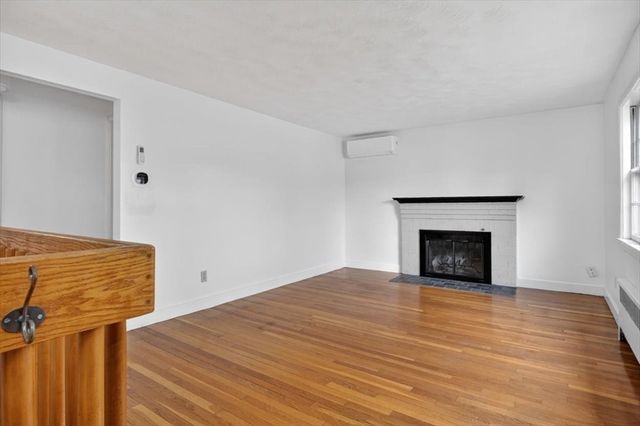 15 Norman St, Milton, MA 02186