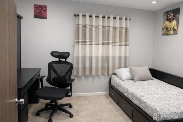 1805 Deerfield Drive, Edison, NJ 08820