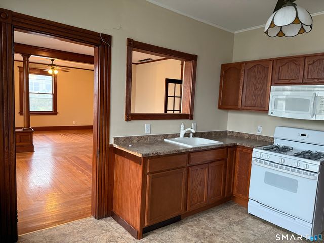 321 Olivia Street, Derby, CT 06418