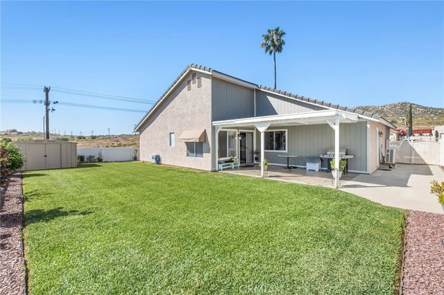815 Georgiana Court, Perris, CA 92570