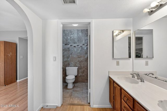 5834 W MESCAL Street, Glendale, AZ 85304