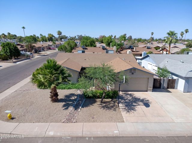 5834 W MESCAL Street, Glendale, AZ 85304
