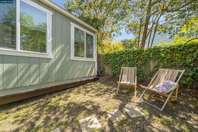 5430 Santa Cruz Ave, Richmond, CA 94804