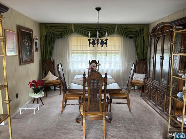 241 Prospect Avenue, Park Ridge, NJ 07656