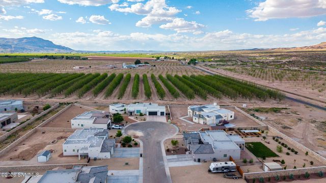 7557 Sussex Court, Las Cruces, NM 88007