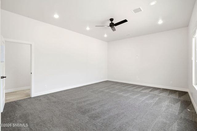 7557 Sussex Court, Las Cruces, NM 88007