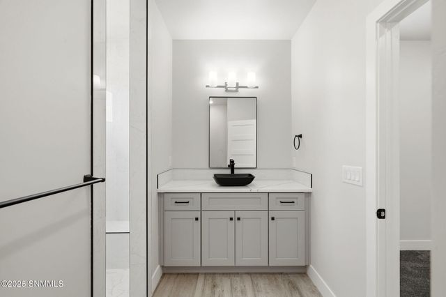 7557 Sussex Court, Las Cruces, NM 88007