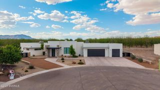 7557 Sussex Court, Las Cruces, NM 88007