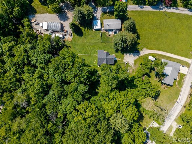 331 Liberty Road, Fairview Heights, IL 62208