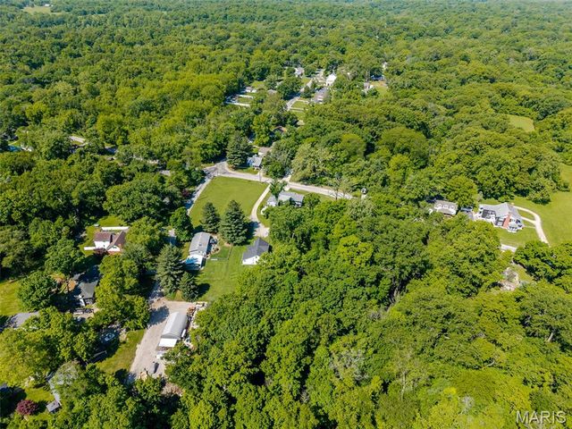 331 Liberty Road, Fairview Heights, IL 62208