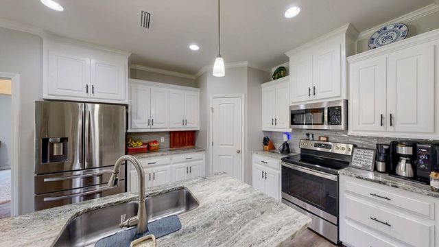 486 Magnolia Lane, Newton, AL 36352