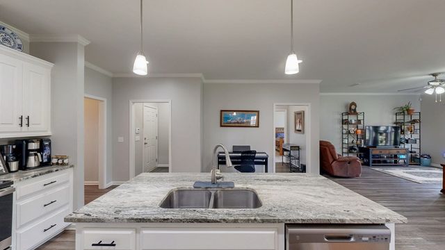 486 Magnolia Lane, Newton, AL 36352