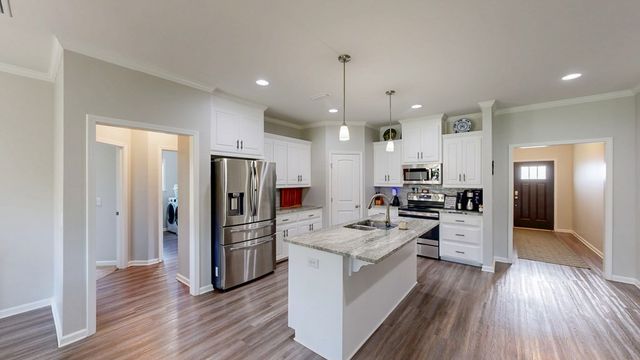 486 Magnolia Lane, Newton, AL 36352