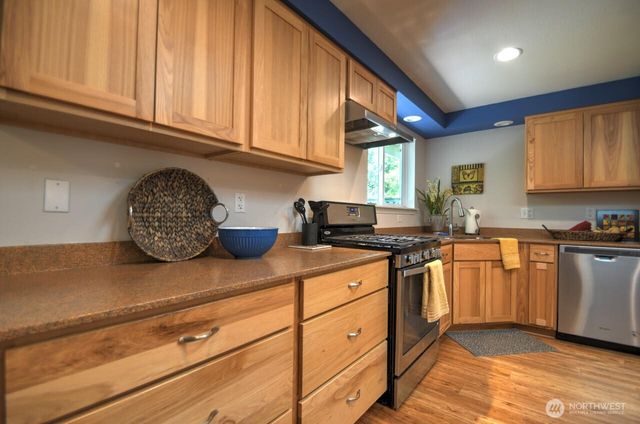 1112 Henry Street SE, Olympia, WA 98501