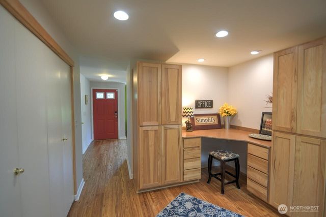 1112 Henry Street SE, Olympia, WA 98501