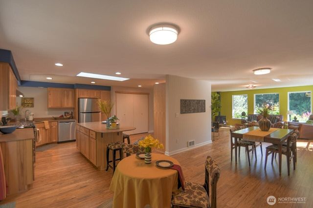 1112 Henry Street SE, Olympia, WA 98501