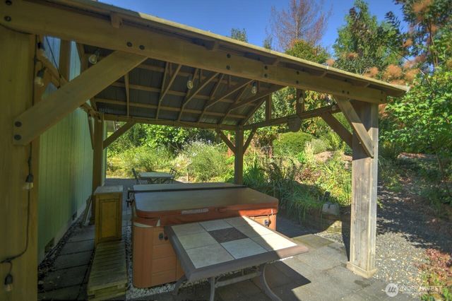 1112 Henry Street SE, Olympia, WA 98501