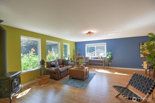 1112 Henry Street SE, Olympia, WA 98501
