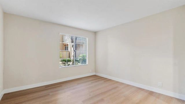 7385 Calle Cristobal 225, San Diego, CA 92126