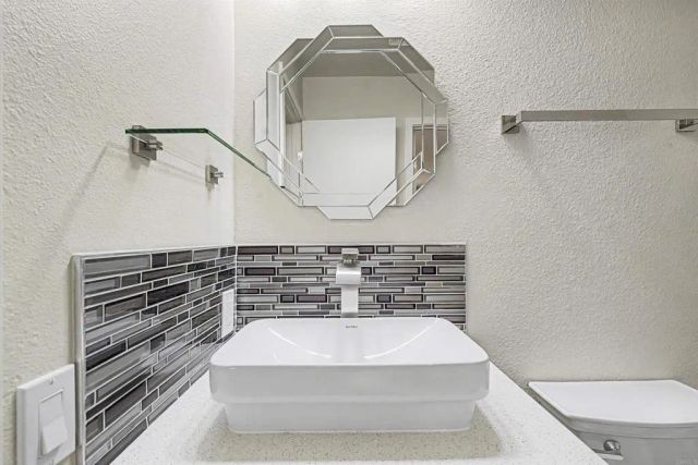 7385 Calle Cristobal 225, San Diego, CA 92126