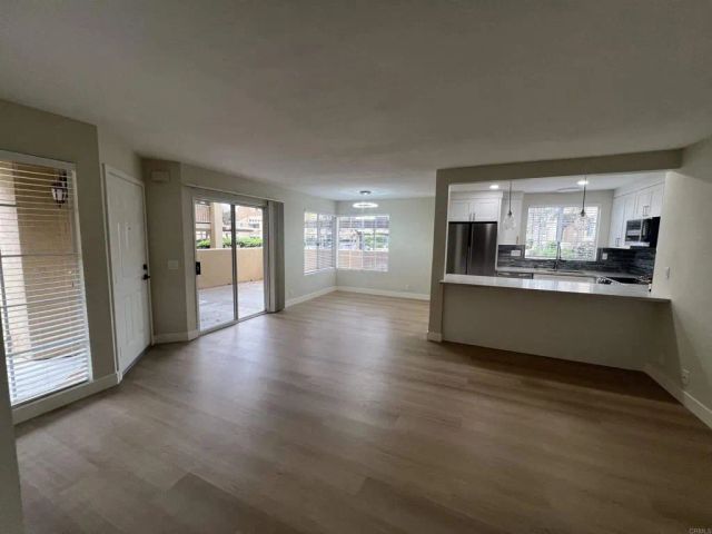 7385 Calle Cristobal 225, San Diego, CA 92126