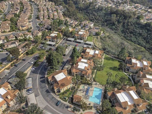 7385 Calle Cristobal 225, San Diego, CA 92126