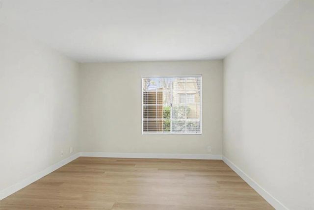 7385 Calle Cristobal 225, San Diego, CA 92126