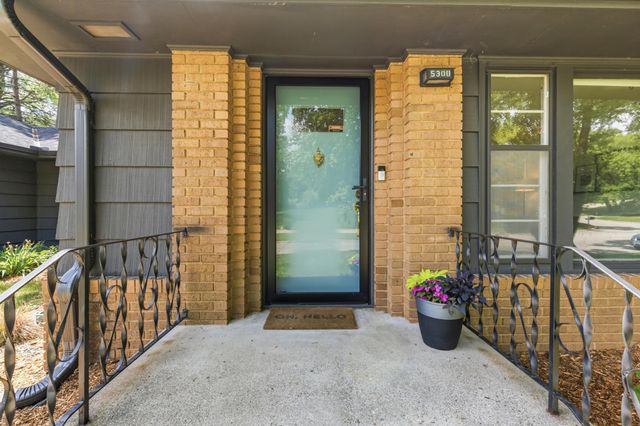 5308 Ayrshire Boulevard, Edina, MN 55436