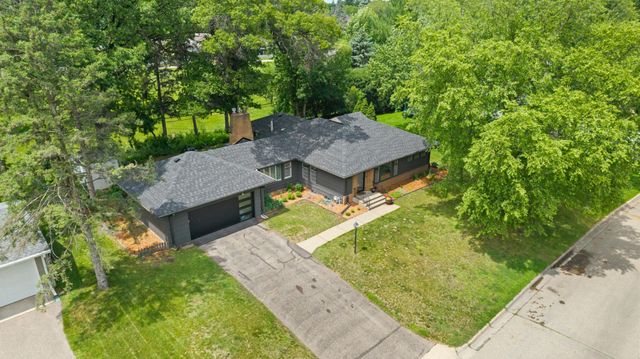 5308 Ayrshire Boulevard, Edina, MN 55436