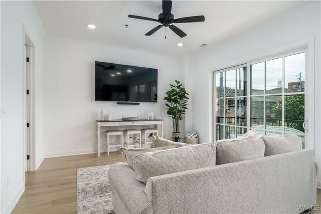 806 Red Drew Ave, Tuscaloosa, AL 35401