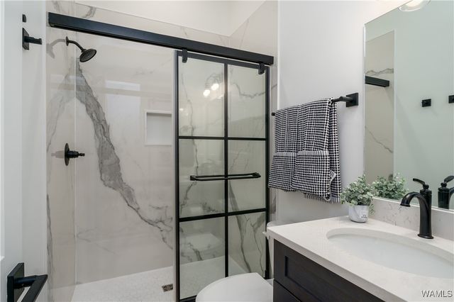 806 Red Drew Ave, Tuscaloosa, AL 35401