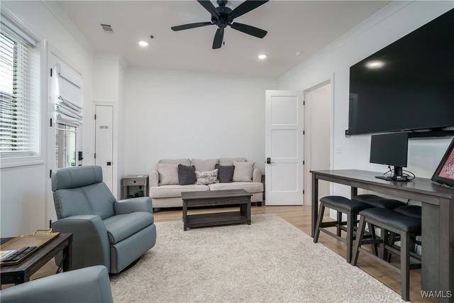 806 Red Drew Ave, Tuscaloosa, AL 35401