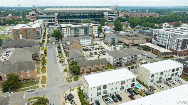 806 Red Drew Ave, Tuscaloosa, AL 35401