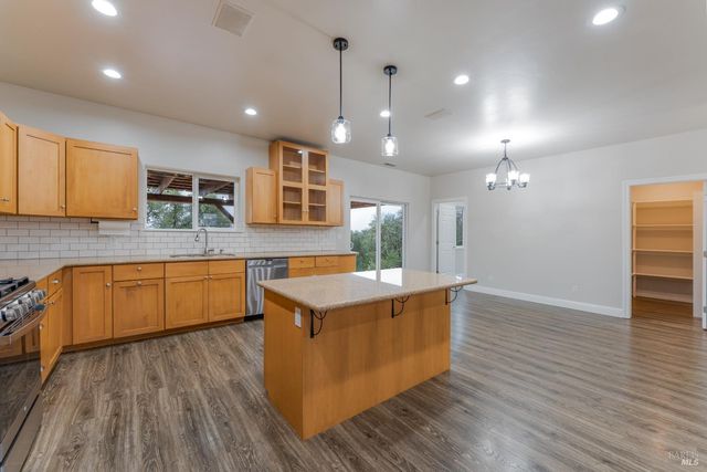 1461 Ponderosa Way, Redwood Valley, CA 95470