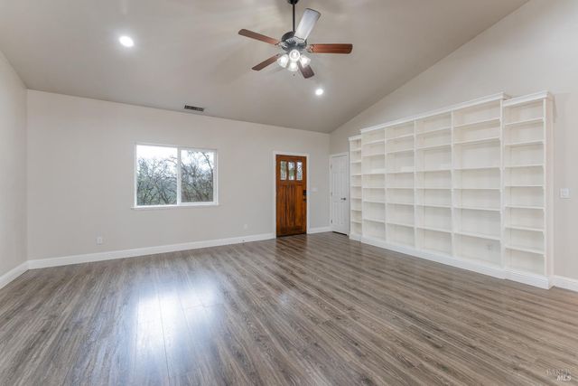 1461 Ponderosa Way, Redwood Valley, CA 95470