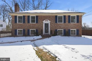 2007 COOL SPRING DR, Alexandria, VA 22308