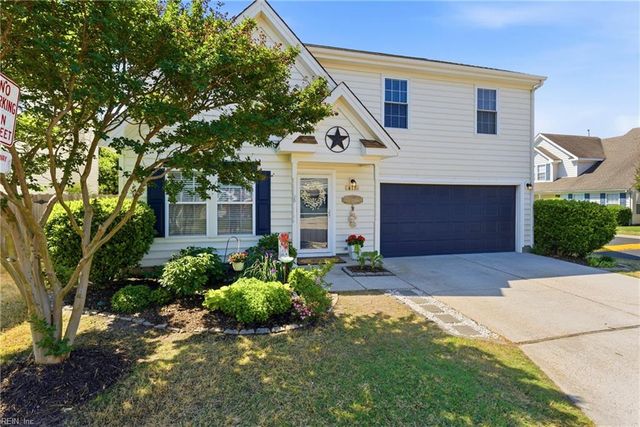 415 Prince Michael CT, Chesapeake, VA 23320