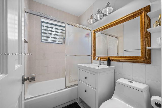 5810 SW 22nd Street, Miami, FL 33155