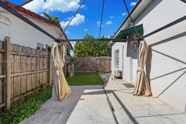 5810 SW 22nd Street, Miami, FL 33155
