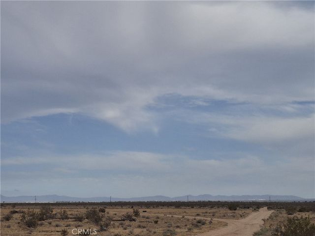 0 APN 0460-143-28-0000, Adelanto, CA 92301