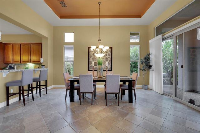 2317 Sutter View Ln, Lincoln, CA 95648